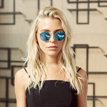 Icon Polarized