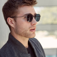 Outlaw Polarized